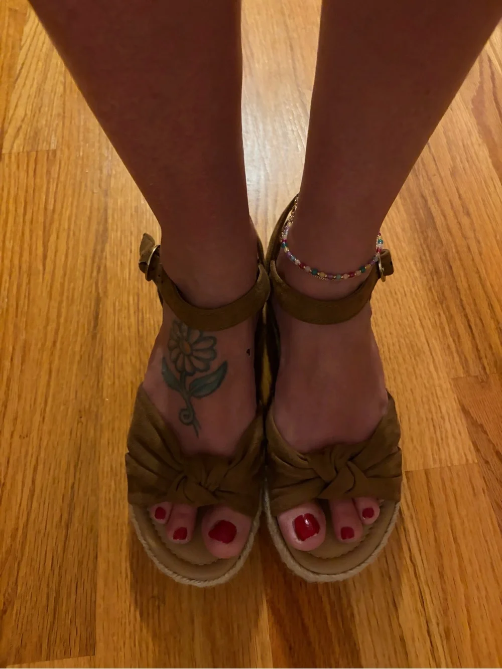 WOMEN'S SODA TYE ESPADRILLE WEDGES Brown Bow NWOT Size 9